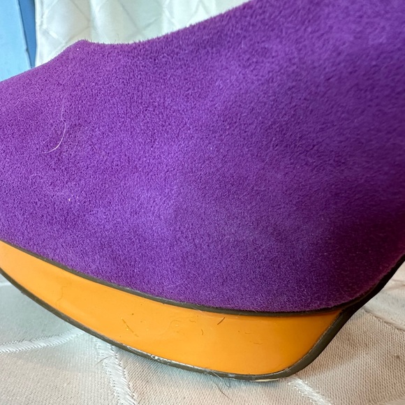 Aldo Purple Suede Platform Heels, size 40 - Picture 9 of 13